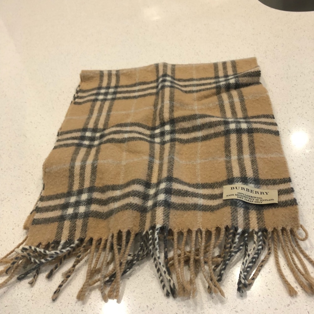 Plaid Burberry scarf